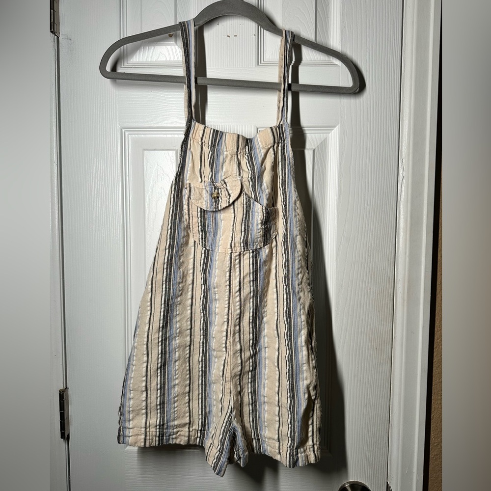 Urban Outfitters Chelsea Linen Short Overalls — Size S - Picture 2 of 4
